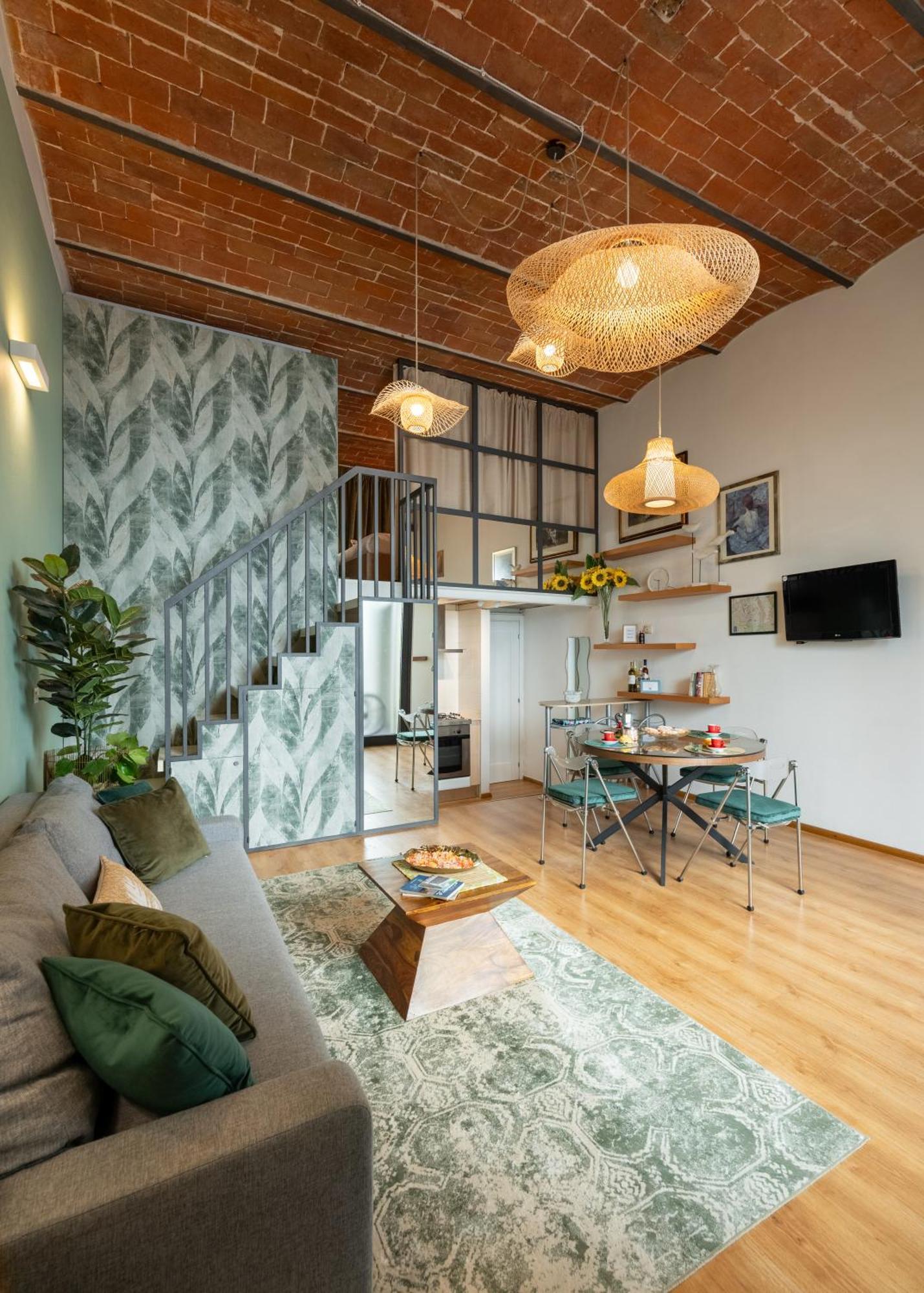 Via Cimabue 8B - Florence Charming Apartments - Metropolitan Loft In Florence - 20 Minute Walk To City Center - Excellent Base For Exploring - Less Than 5 Minute Walk To The Supermarket - Amazing Bakery On The Corner Buitenkant foto